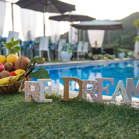 Bed & Breakfast Re Dream Luxury A Tema *